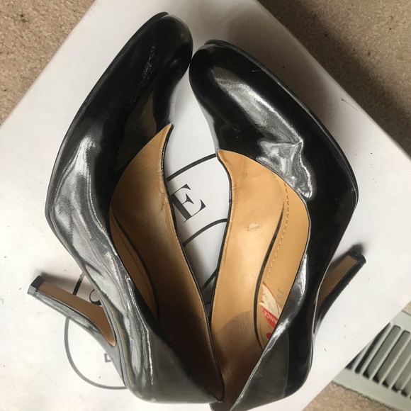 Nine West patent pumps size 7. Round Toe - Picture 4 of 4